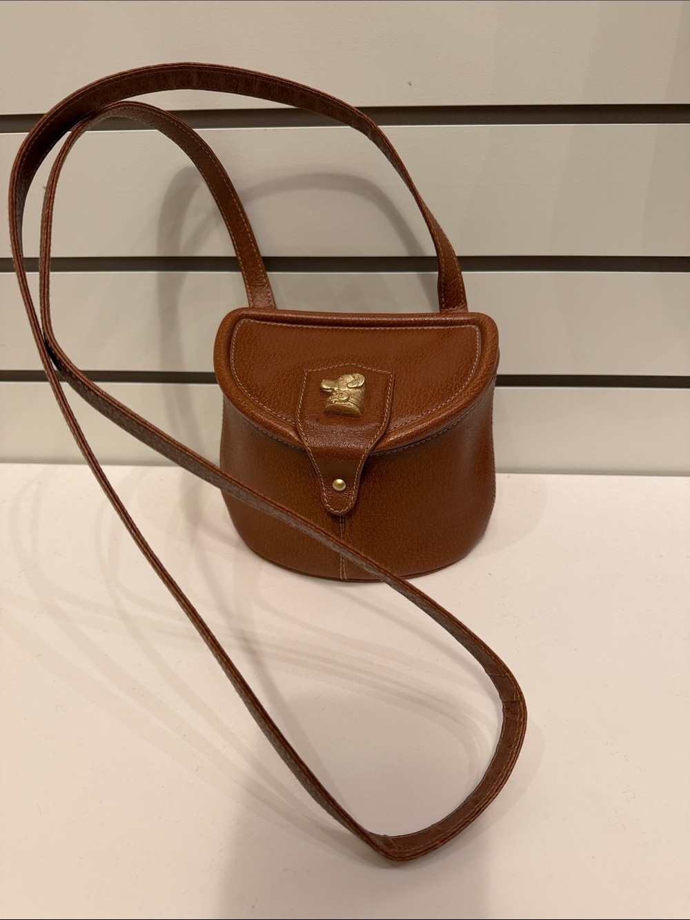 Kieselstein-Cord Leather Crossbody Saddle Bag in Tan